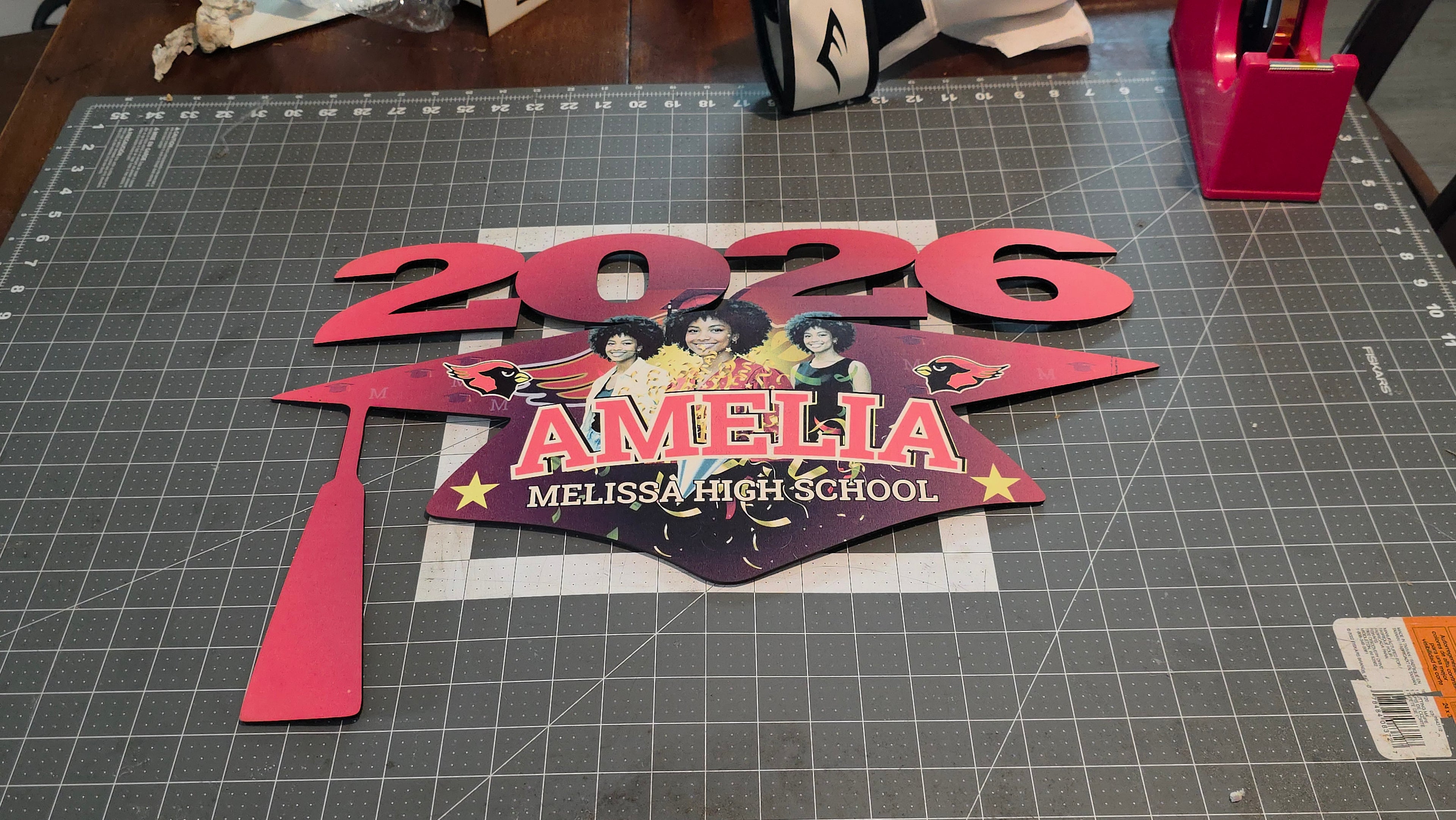 21" x 15" 2026 Grad Cap Wall/Door Decor image 0